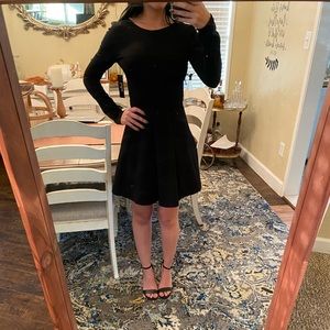 xs long sleeve black dress